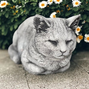 Cute sleeping cat statue for home and garden Concrete cat figurine Grey cat sculpture Pet memorial decor Realistic cat figure