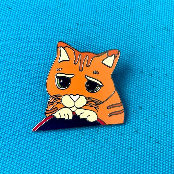 puss in boots cat pin