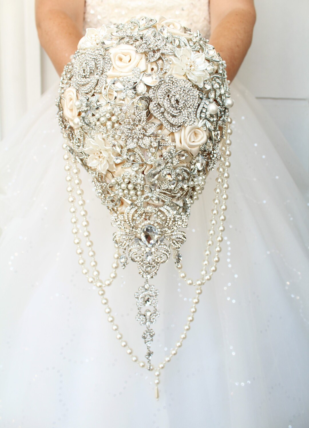 Ivory and Silver Brooch Bouquet. Teardrop Wedding Bouquet. Etsy UK