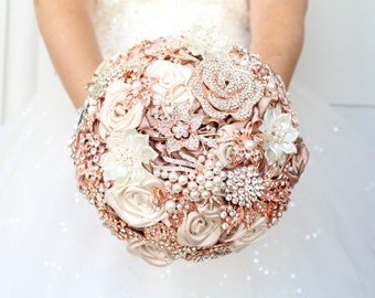 Champagne brooch bouquet. Ivory cream rose gold bouquet. Bridal bouquet. Wedding bouquet luxury.