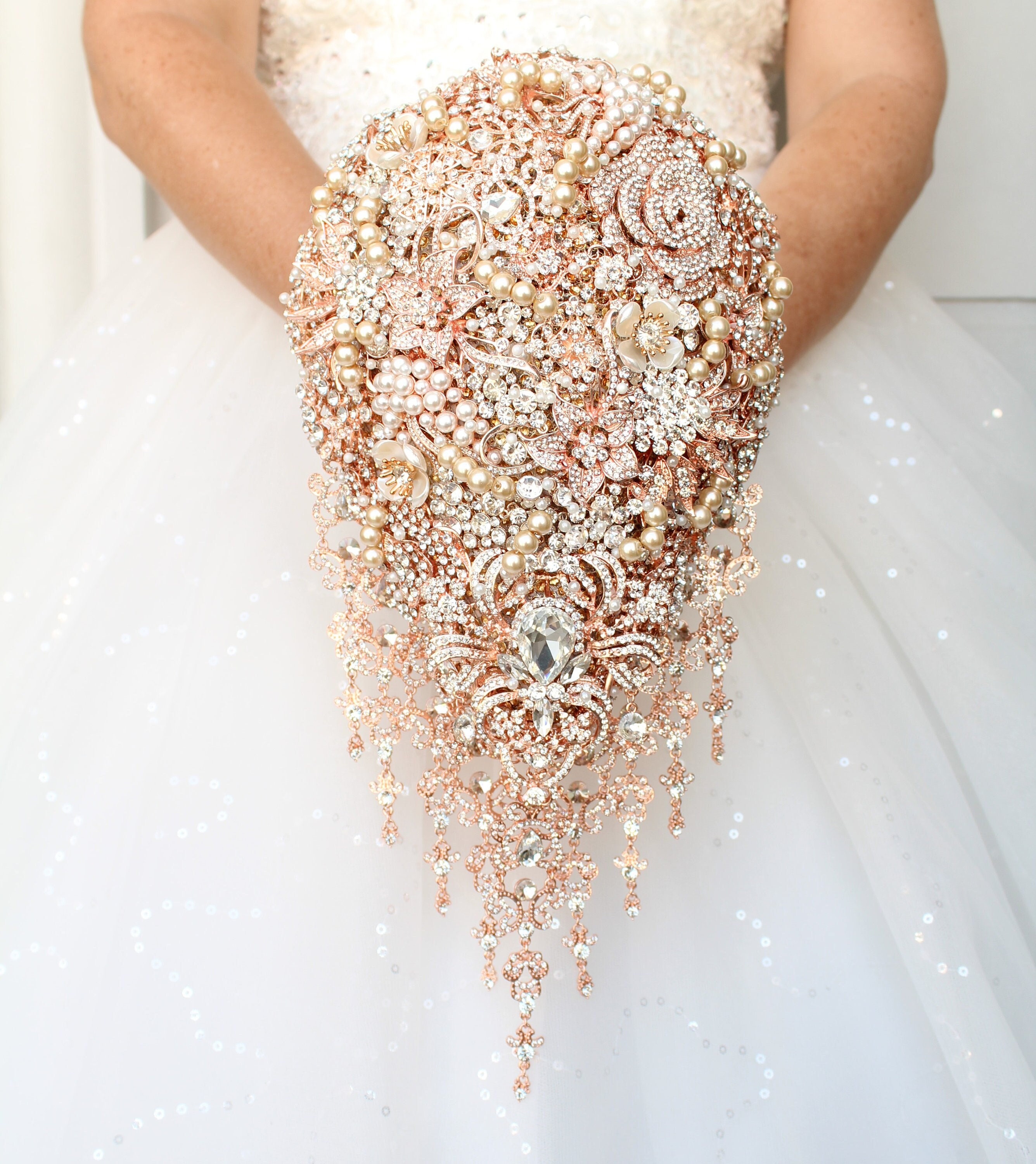 “Melissa” Bridal Bling Bouquet Holder