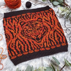 Tigris Cowl, Bengal Tiger Cowl, Knitting Pattern, Digital PDF Pattern
