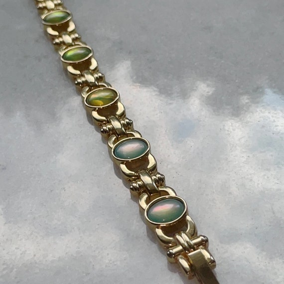 Blue & Green Opalescent Cabochon Gold Tone Link B… - image 5