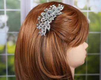 Flower Sprouting Extra Crystals Bridal Hair Comb