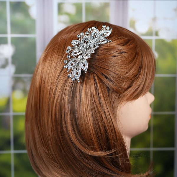 Flower Sprouting Extra Crystals Bridal Hair Comb