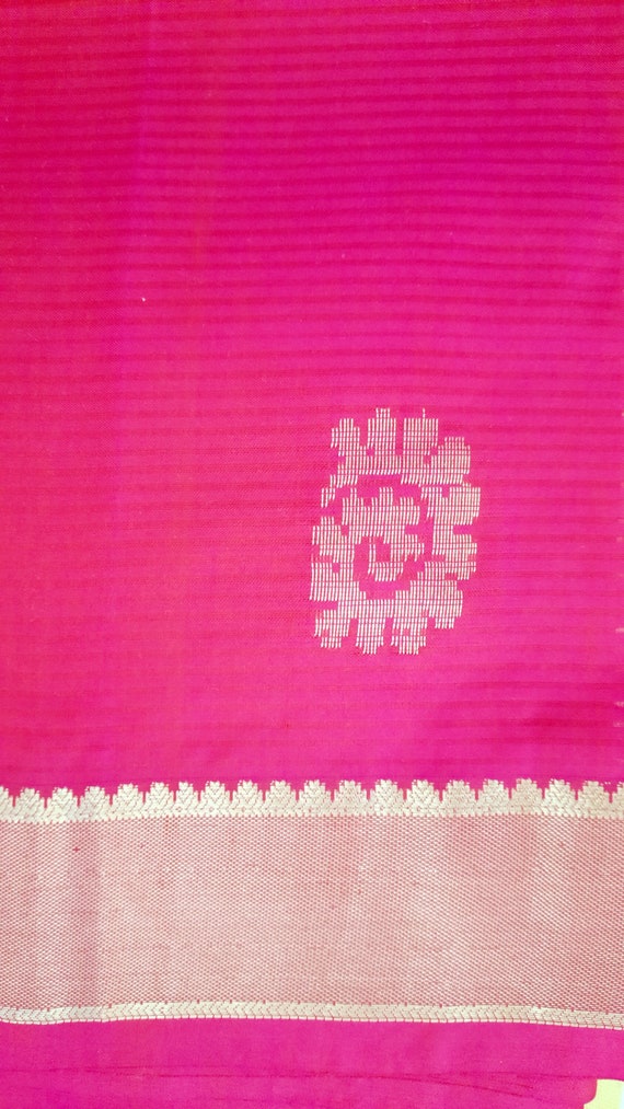 Vintage Synthetic Silk Saree in Hot Pink and Gold