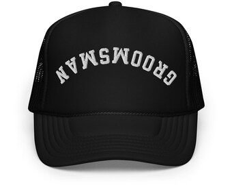 Cappello da camionista nero "Groomsman" capovolto - Regalo perfetto per i testimoni dello sposo / Regalo alla moda per addio al celibato