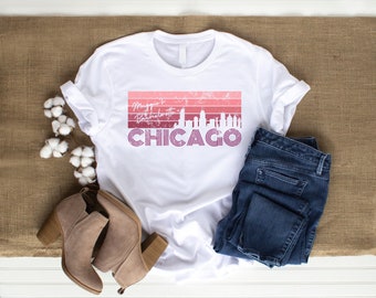 Chicago Bachelorette T-Shirt Retro Pink Design, Customizable Girls Weekend Getaway, Bridesmaid Party Favor