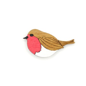 Robin brooch / Hand painted robin pin image 3