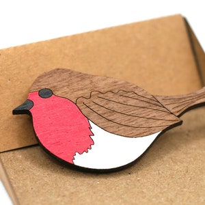 Robin brooch / Hand painted robin pin Large