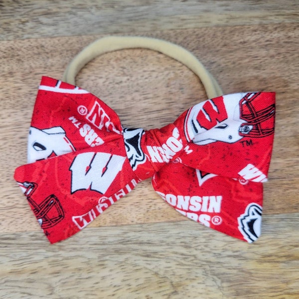 Wisconsin Badgers - bucky badger - football bows - cardinal and white - baby bows - toddler bows - girl bows - fall