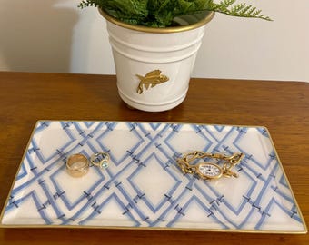 Chinoiserie Blue and White Trellis Jewelry Dish - Trinket Dish - Beautiful Gift