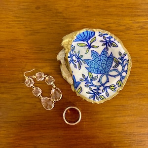 Blue and White floral pedestal Oyster Ring Dish - Trinket Dish-  Beautiful Coastal Gift!