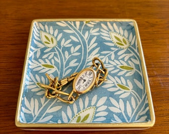 Chinoiserie Blue Floral Jewelry Dish - Trinket Dish - Beautiful Gift for Bridesmaid, Hostess, Housewarming