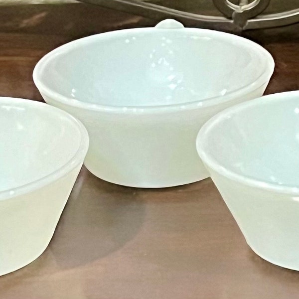 Vintage Anchor Hocking White Milk Glass Soup Bowl 5" w/Lug Handle Set Of 3