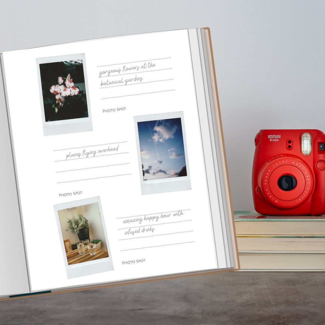 Open travel book polaroid photo hi-res stock photography and images - Alamy