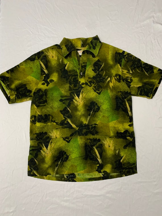 Vintage 1970s Iolani Green Hawaiian Shirt