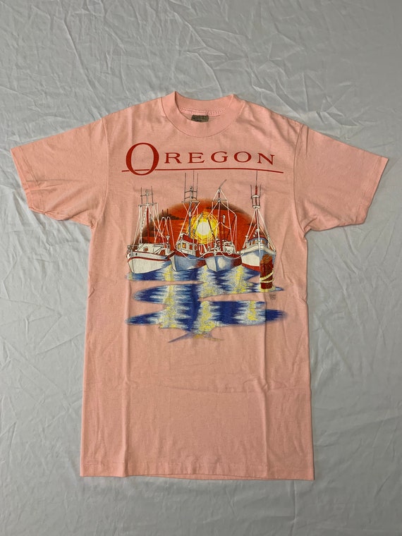 Vintage 1980s Delta Pink Oregon T-Shirt