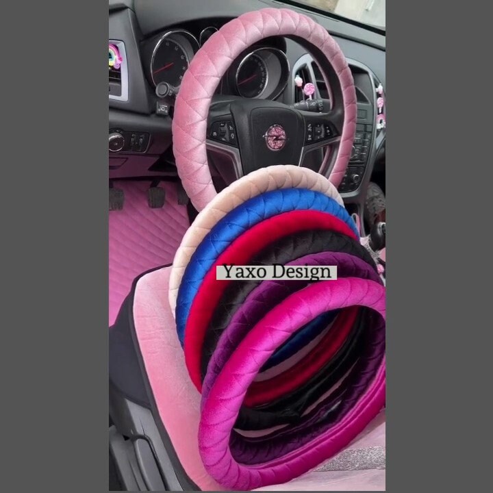 Couvre-volant de voiture en velours rose pour femmes Accessoires