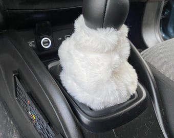 Fuzzy Gear Shift Cover and Handbrake Cover, Plush Car Accessories for Women, Cute Interior Decor, Cozy Car Gift