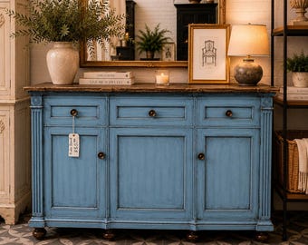 Blue traditional Buffet