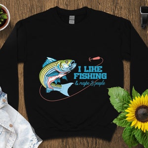 Lustiges Angeln T-Shirt Ich mag Angeln und vielleicht 3 Personen, buntes Fisch-Design
