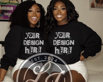 Mockup zwart sweatshirt voor stellen: Gildan 18000-model (PNG)