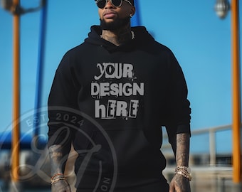 Maqueta de sudadera con capucha Gildan 18500: Diseño urbano (descarga digital PNG)