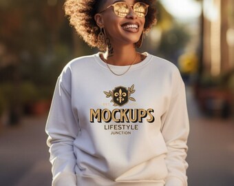 Maquette de sweat-shirt Gildan blanc : maquette de modèle féminin (téléchargement numérique)