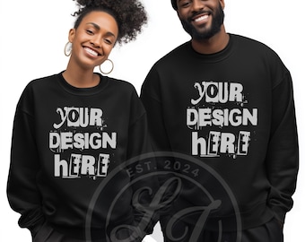 Mockup zwart sweatshirt voor stellen: Gildan 18000-model (PNG)