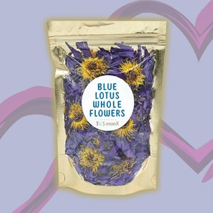 Té orgánico de flores de loto azul egipcio: Nymphaea caerulea entera y seca