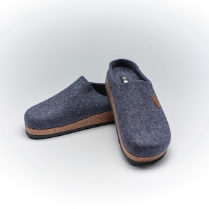 Eco-Friendly Men&#39;s Slippers: Recycled, Ultra Comfortable, Soft, Perfect for Indoors & Outdoors   &quot;I WUZZA Bottle Now Comfy Slippers