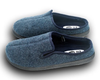 Men's recycled comfortable, soft, indoor, outdoor I WUZZA Bottle now comfy slippers