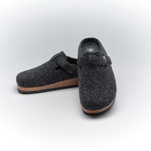 Eco-Friendly Men&#39;s Slippers: Recycled, Ultra Comfortable, Soft, Perfect for Indoors & Outdoors   &quot;I WUZZA Bottle Now Comfy Slippers