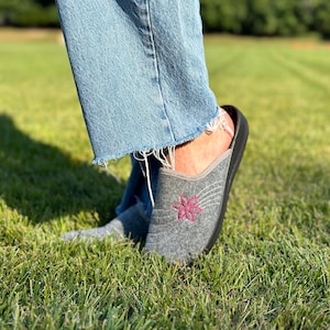 Eco-Friendly Slippers: Recycled Felt, Indoor Outdoor Comfort