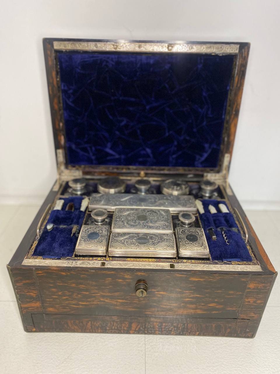  Monogrammed Jewelry Box Decorative Vanity Display Case Storage  Organizer Keepsake Personalized Gift for Her Vintage Decor J Devlin Box 837  EB251 (Blue) : Clothing, Shoes & Jewelry