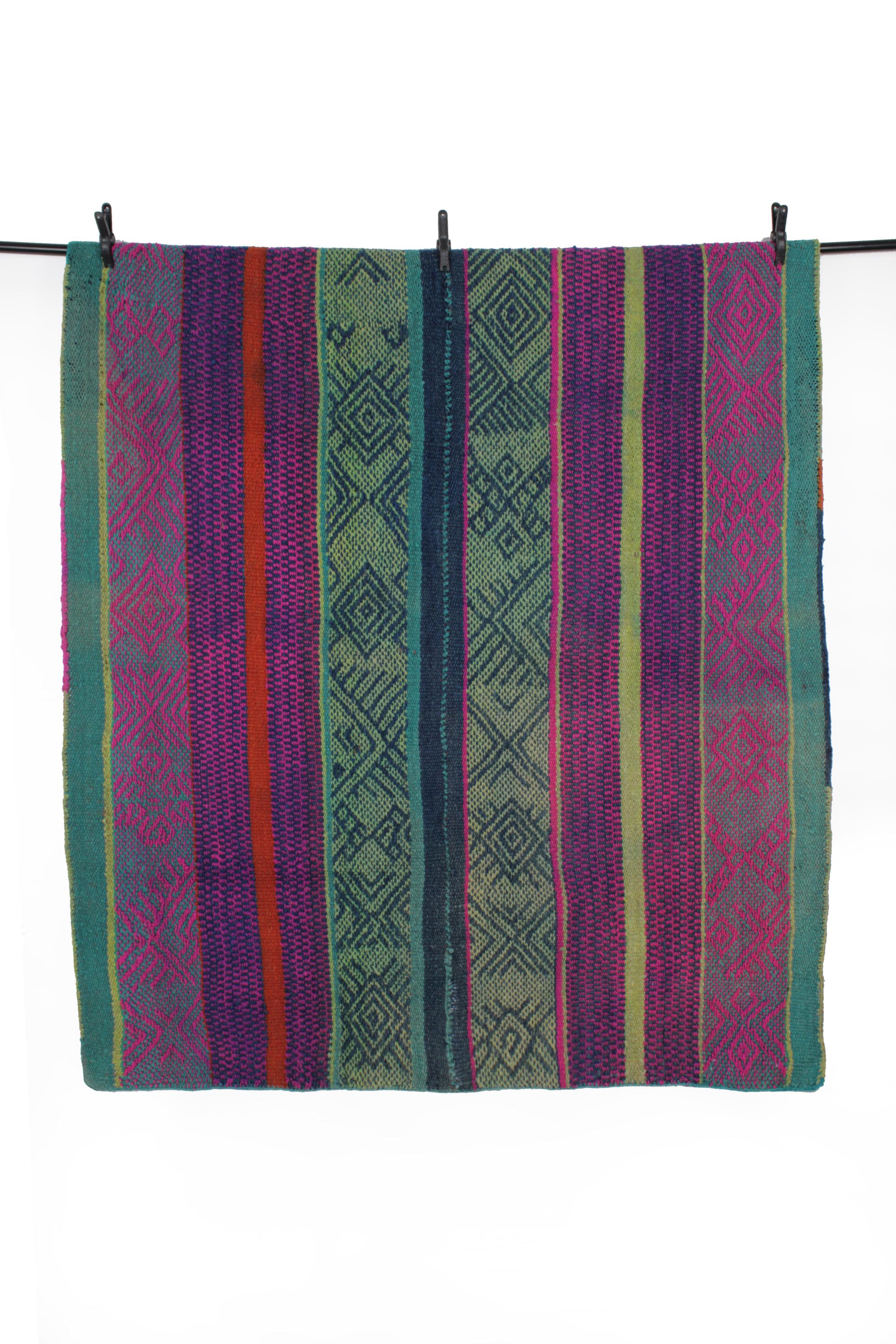 Tapis Péruvien Vintage à Suspendre - Laine 100% - 58" X 45 1/2 - 2 Faces - Décoration Murale Bohème
