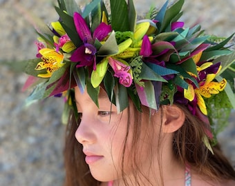 Lei Po'o Premium Hawaiian Flower Crown Haku Style Graduation Lei Tropical Tiara Bridal Floral Wreath Artificial Silk Ti Leaf Fern & Orchids