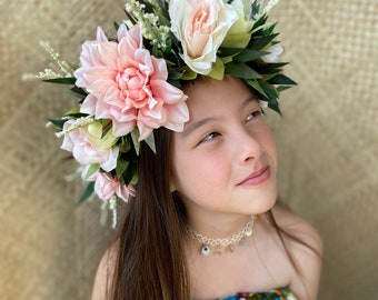 Lei Po'o Premium Bridal Hawaiian Flower Crown Romantic Tropical Wedding Graduation Artificial Silk Ti Leaf English Rose Dahlia Tulip & Peony