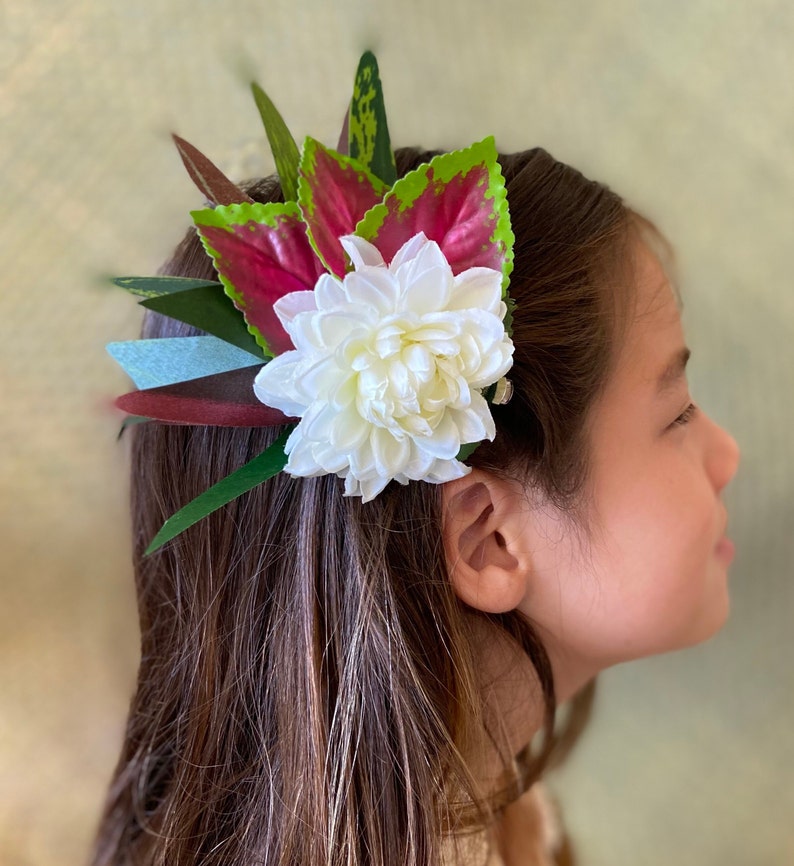 Fermaglio per capelli hawaiano Costume tahitiano Ornamento per capelli Avorio Bellezza Dahlia & Cordyline Fruticosa Foglia Ti artificiale Perno per capelli tropicale polinesiano immagine 3