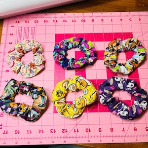 90s cartoons scrunchies, Scooby doo, Casper, Beetlejuice, Rick and Morty, Hair Ties, Hair scrunchies, hair tie, valentine gift.