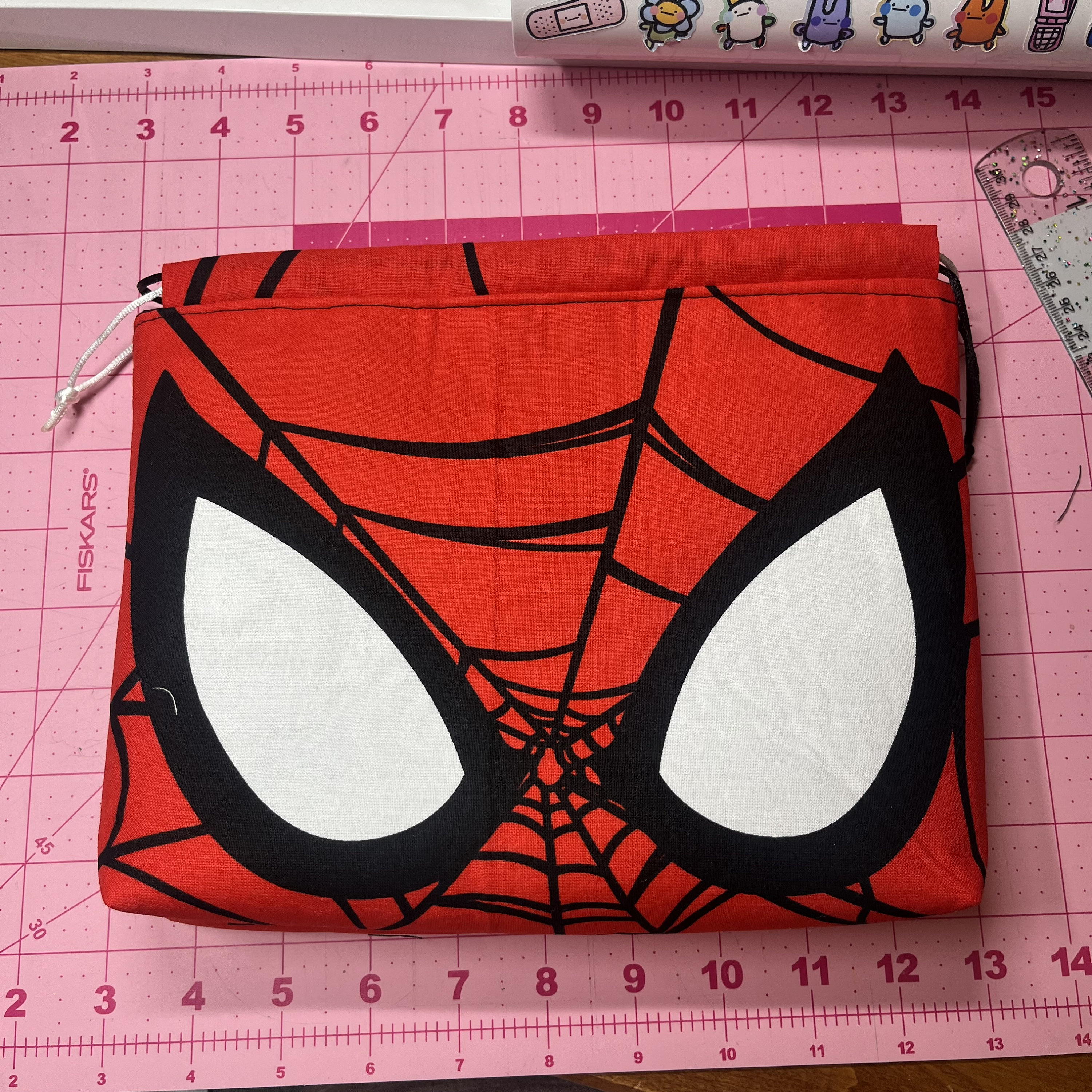 Spider-Man Set 6 Borse A Fionda In Tessuto Non Tessuto - Sacchetti Regalo Per Feste, 14x27,9 Cm