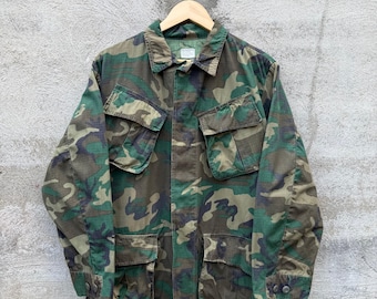 1970 US Military ERDL Camo Slant Pocket Jungle Jacket