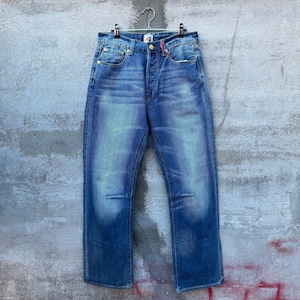 *Ed Hardy*  ジャンピング コイ デニム フレア ジーンズ Ed Hardy Dagger Heart Retro Light Flare Jeans | Zumiez