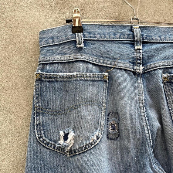 80’s Vintage Lee Riders Ripped Denim Jeans - image 3