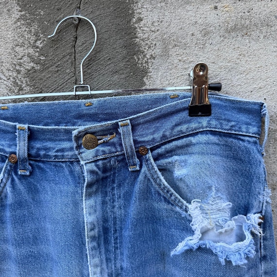 80's Lee Riders Thrashed & Repaired Denim Jeans - image 9