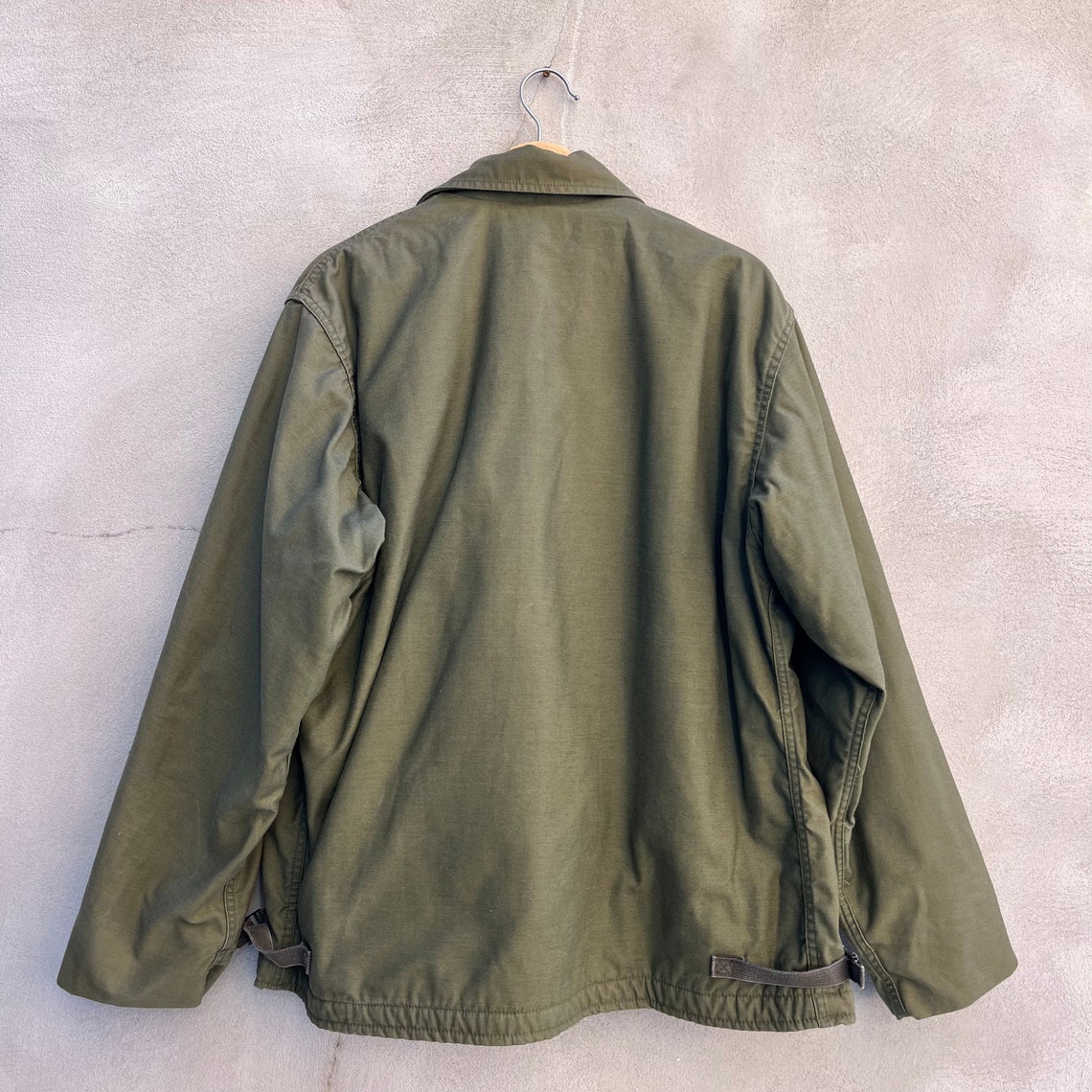 Authentic 1960'S US Navy A-2 Military Deck Jacket, Made in USA, Medium (38-40), Men's Size M, Vintage unclear Khaki type Vintage Second Hand main image 0