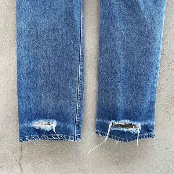 80’s Vintage Lee Riders Ripped Denim Jeans - image 4