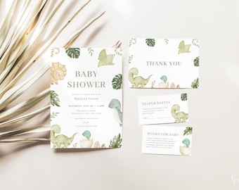 Puede incluir: Un conjunto de invitaciones para baby shower con temática de dinosaurios. Las invitaciones son blancas con ilustraciones de dinosaurios verdes y azules y hojas verdes. El texto en las invitaciones dice "Baby Shower" y "Mallory Grant".