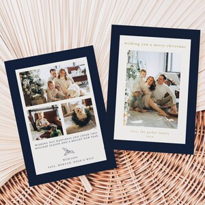 Puede incluir: Dos tarjetas de Navidad azul marino con bordes blancos. La tarjeta de la izquierda presenta un collage de cuatro fotos de una familia con su perro. La tarjeta de la derecha presenta una foto de la misma familia. El texto de la tarjeta de la izquierda dice: "Wishing you happiness and cheer this holiday season and a bright new year. With love, Paul, Morgan, Noah & Milo". El texto de la tarjeta de la derecha dice: "Wishing you a merry Christmas. Love, the Parker family 2023."